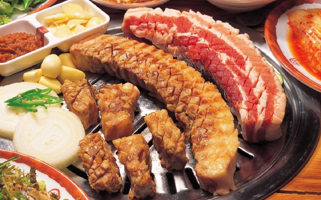 3 Cách Ướp Thịt Ba Chỉ Nướng Thơm Mềm Đậm Vị Mà Không Lo Bị Cháy