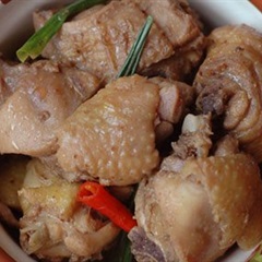 Gà kho tương