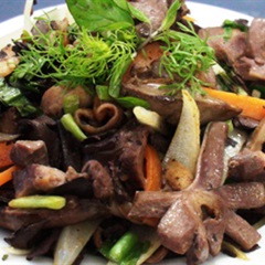 Lòng gà xào sa tế