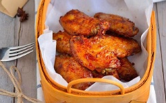 Cánh gà nướng tỏi ớt