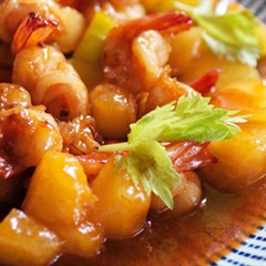 Tôm rim dưa lưới