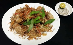 Gà rang sả rắc muối