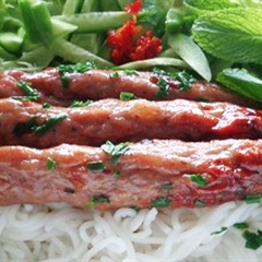 Nem nướng thơm ngon