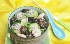 Canh khổ qua nhồi tôm