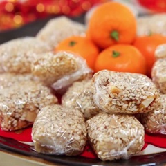 Kẹo đậu phộng mè