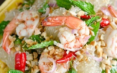 Salad bưởi tôm