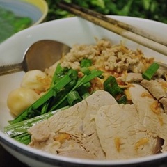 Hủ tiếu khô dân dã