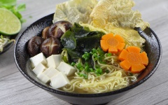 Mì Miso rau nấm chay