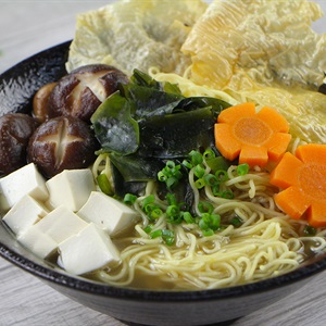 Mì Miso rau nấm chay