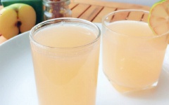 Nước ép bưởi táo