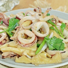 Mực xào măng tươi