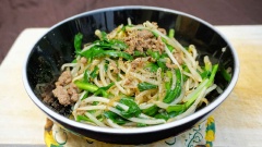 Thịt bò xào giá