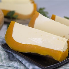 Bánh flan bí đỏ