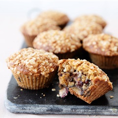 Bánh muffin cherry yến mạch