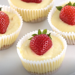 Mini Cheesecake Cupcake