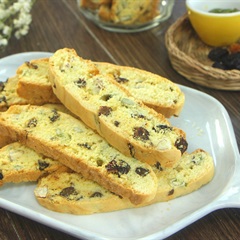 Bánh Biscotti