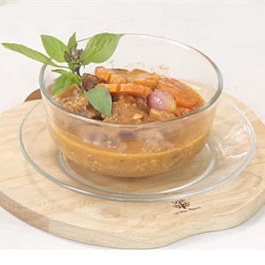 Bò hấm cá mòi hộp