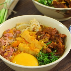 Bún măng bò