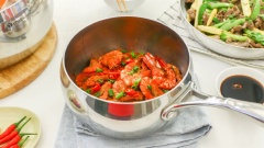 Tôm rim nước dừa