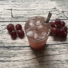 Nước ép nho và hạt chia