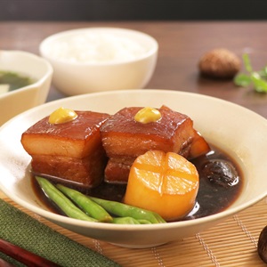 Thịt Kho Nước Tương Kiểu Nhật