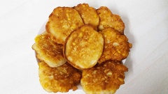 Bánh Ngô Sữa Chiên