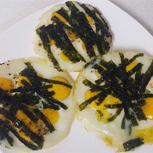 Trứng Cút Nướng Rong Biển