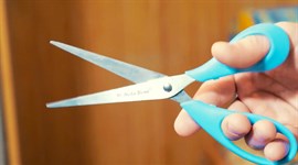 2 cách mài kéo đơn giản đến bất ngờ